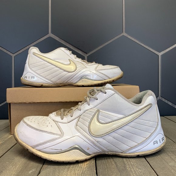 nike air baseline low white